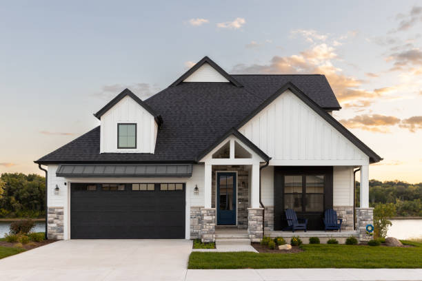 Best Roof Maintenance and Cleaning  in Spring Lake, MI